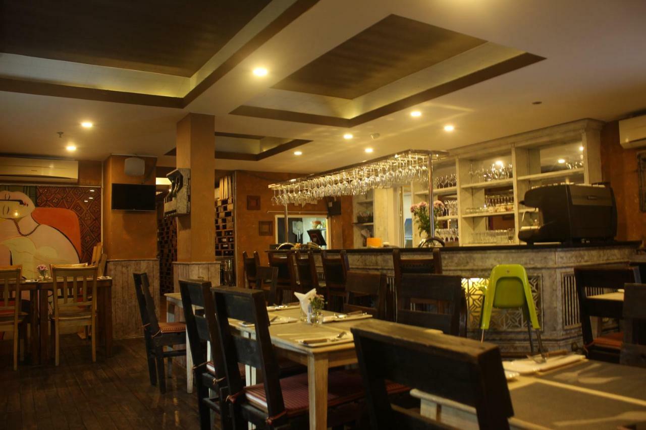 Crown Diamond Hotel - Phu My Hung District 7 TP. Hồ Chí Minh Ngoại thất bức ảnh