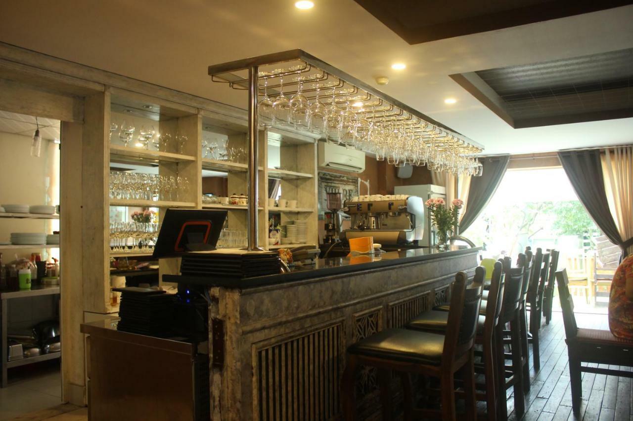Crown Diamond Hotel - Phu My Hung District 7 TP. Hồ Chí Minh Ngoại thất bức ảnh